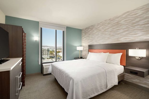 Images Home2 Suites by Hilton Woodland Hills Los Angeles