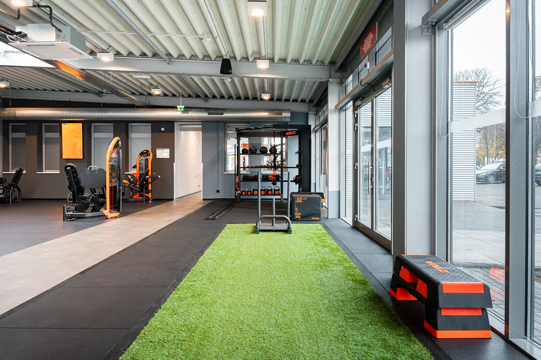 Basic-Fit 24/7, Krefelder Straße 2 in Erkelenz