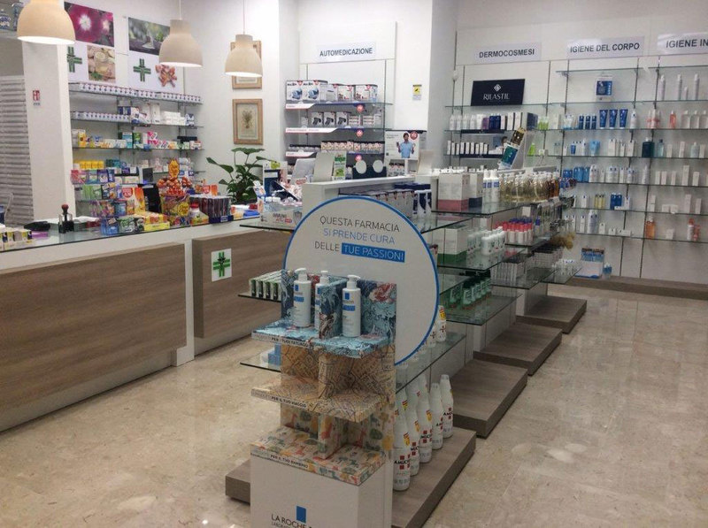 Images Farmacia Calderone Mantione-Caman Farma