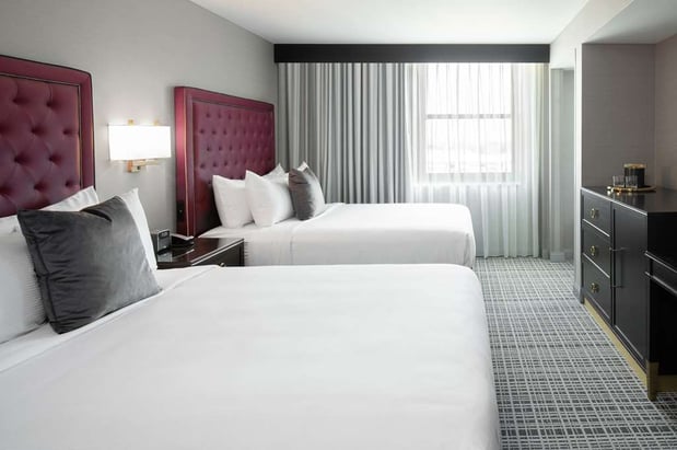Images The Axis Moline Hotel, Tapestry Collection by Hilton
