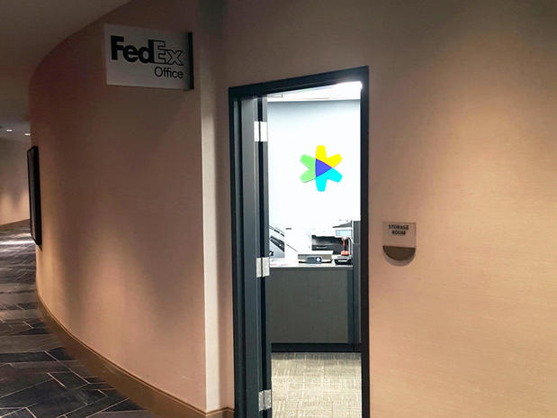 Images FedEx Office Print & Ship Center