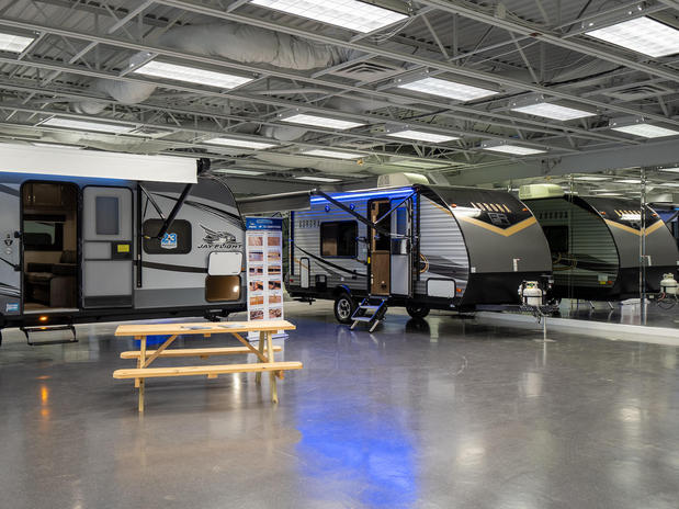 Images Blue Compass RV Sarasota