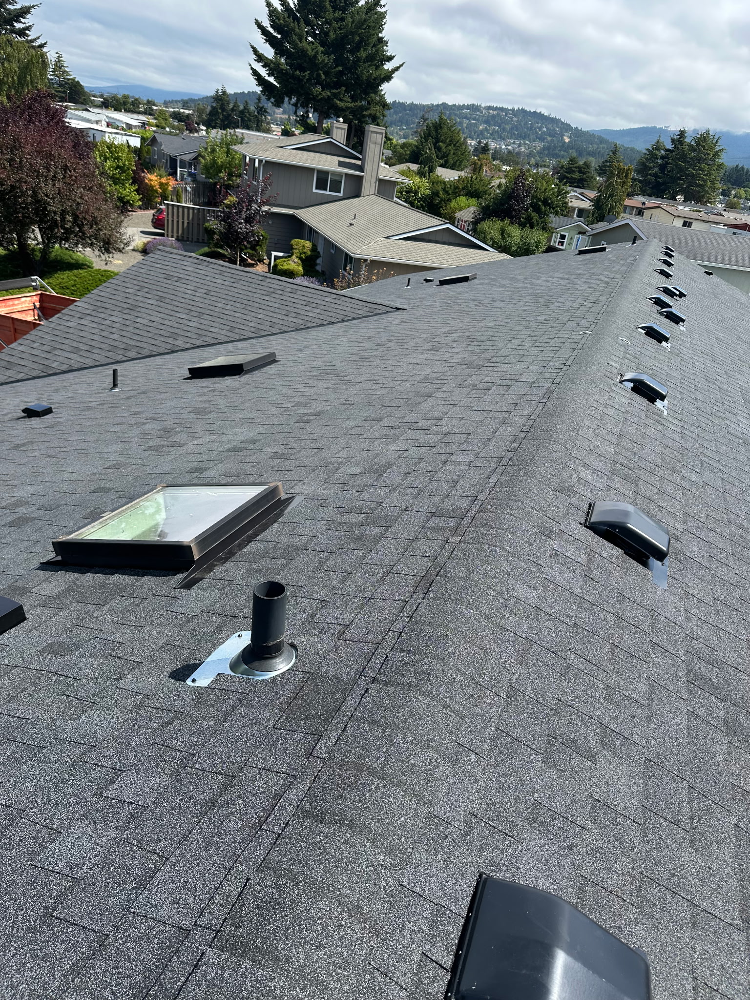 BMC Roofing LLC Image