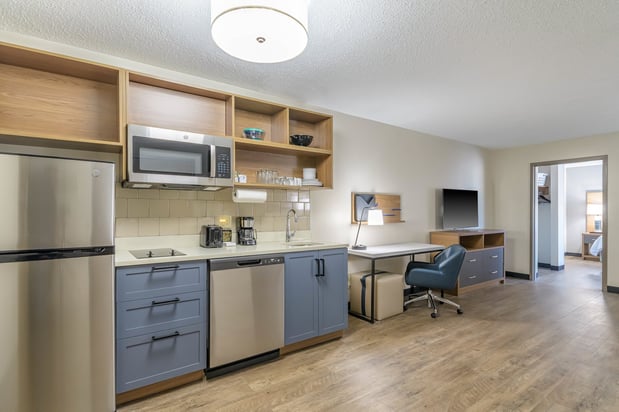 Images Candlewood Suites Southfield - Detroit by IHG