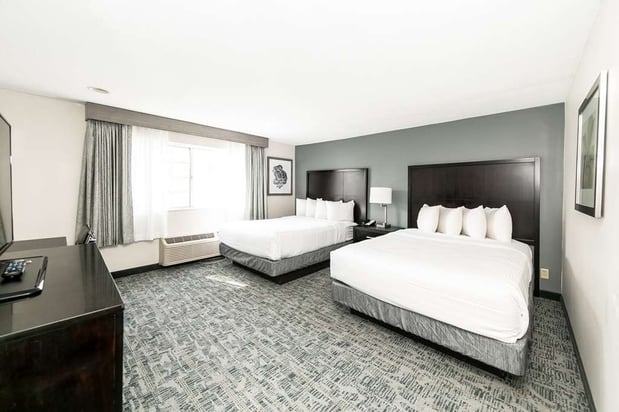 Images Best Western Inn & Suites San Diego – Zoo/SeaWorld Area