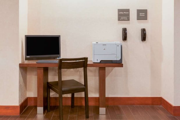 Images Hampton Inn San Marcos