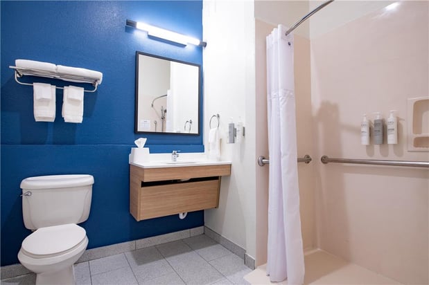 Images Spark by Hilton Lafayette South