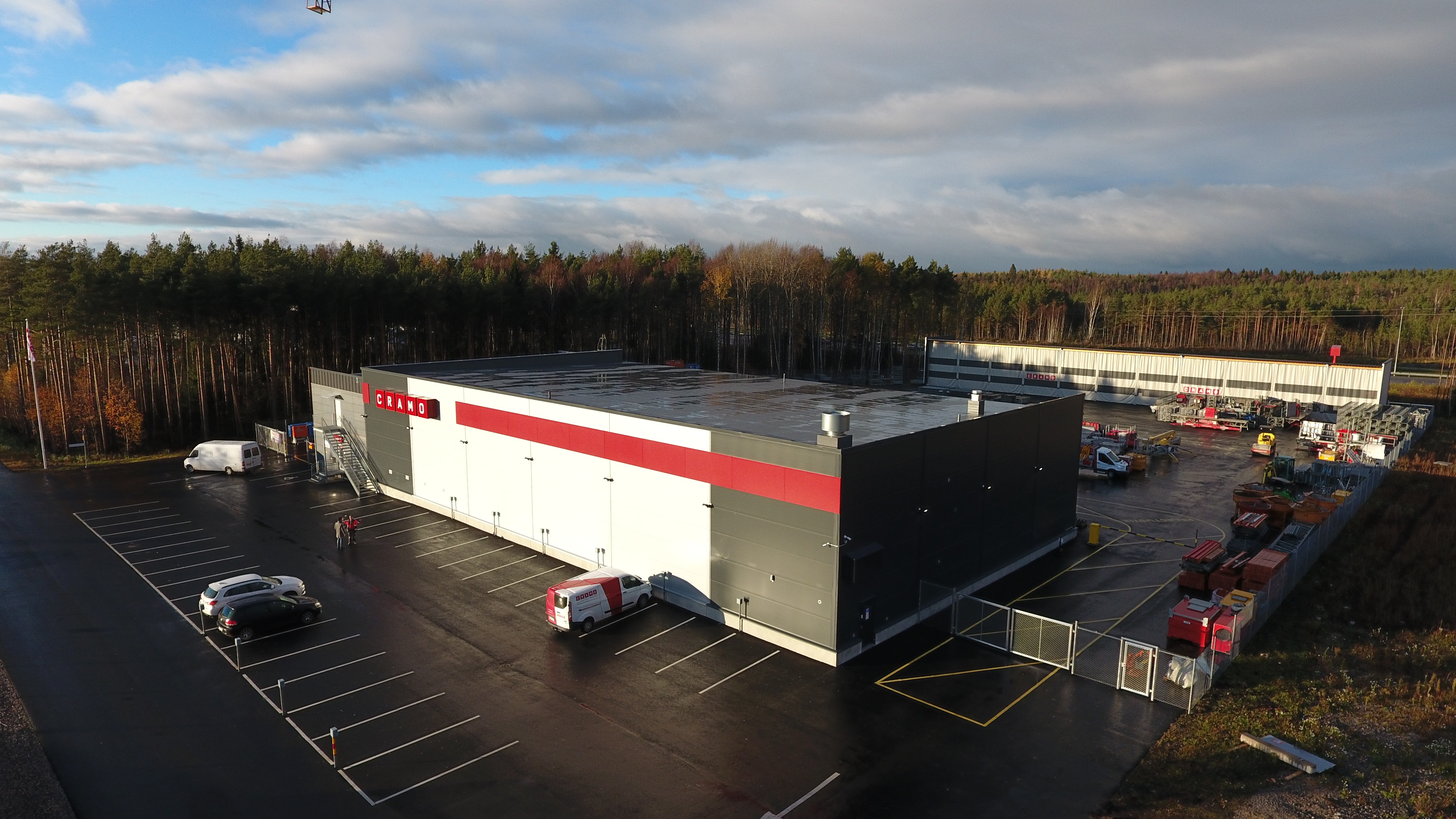 Images CRAMO konevuokraamo Turku