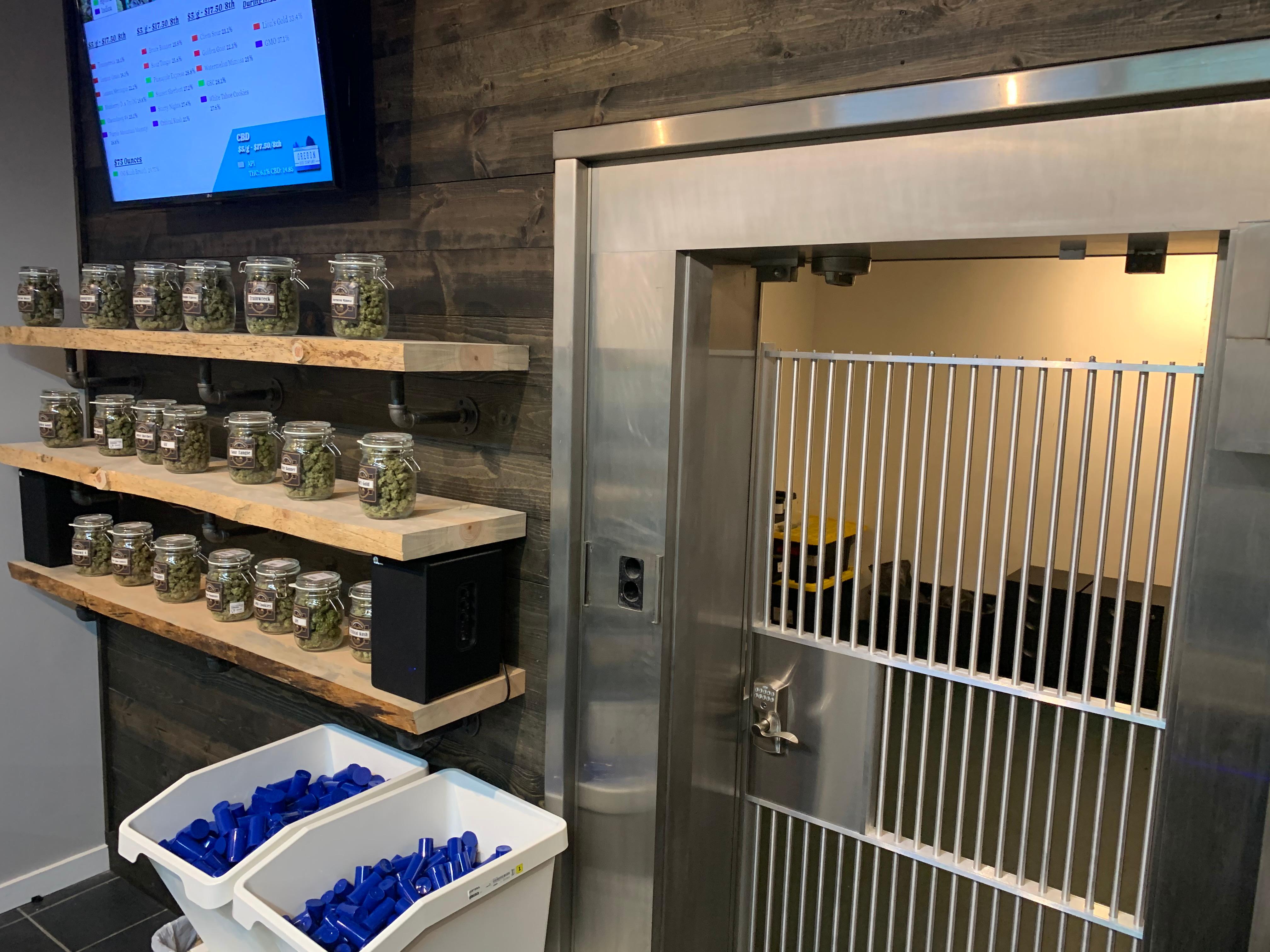 Oregon Bud Company Recreational Marijuana Dispensary - Cesar Chavez Photo