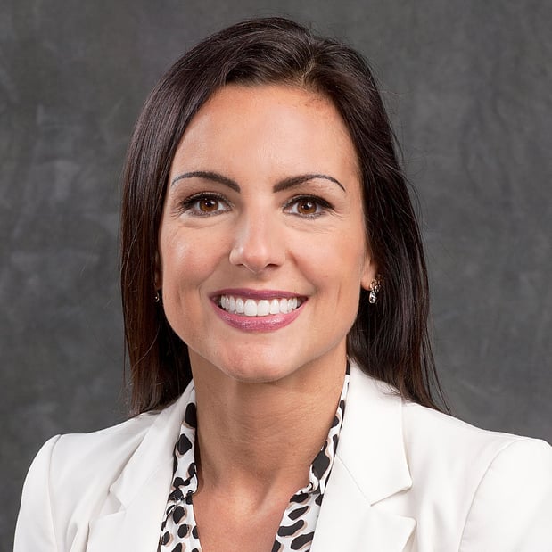 Images Edward Jones - Financial Advisor: Nadine Tarabishi, CFP®