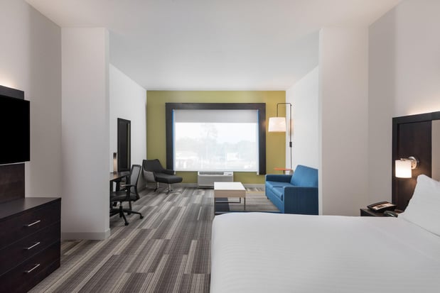 Images Holiday Inn Express & Suites Lakeland South by IHG
