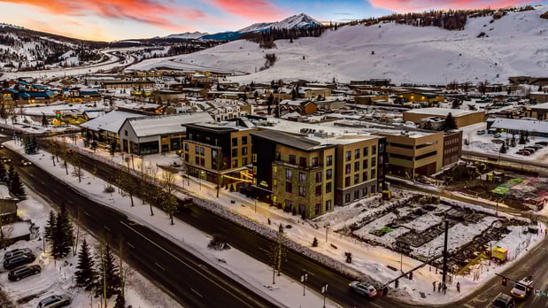 Images Hotel Indigo Silverthorne by IHG