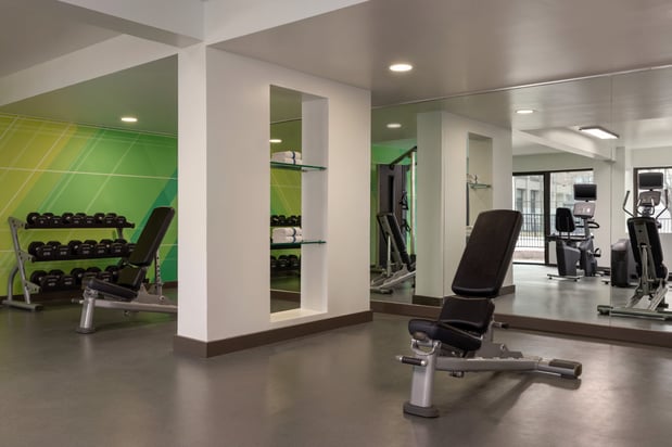 Images Holiday Inn Virginia Beach - Norfolk by IHG