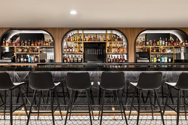 Images Crowne Plaza Louisville Airport Expo Ctr by IHG