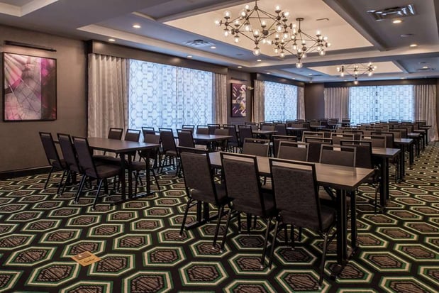 Images Hampton Inn & Suites Winston-Salem Downtown