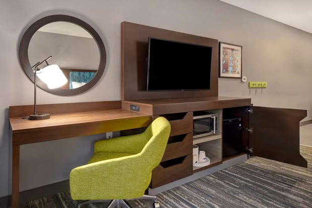 Images Hampton Inn Pleasant View