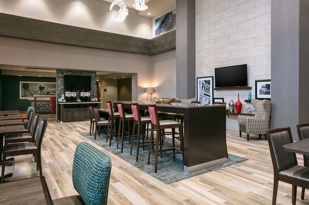 Images Hampton Inn Wichita Northwest