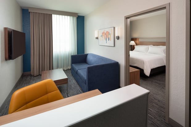 Images Holiday Inn Express Miami Airport-Blue Lagoon Area by IHG