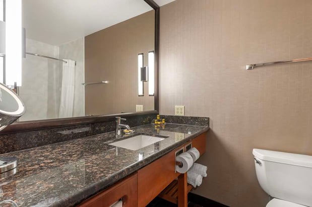 Images Best Western Plus Superior Inn