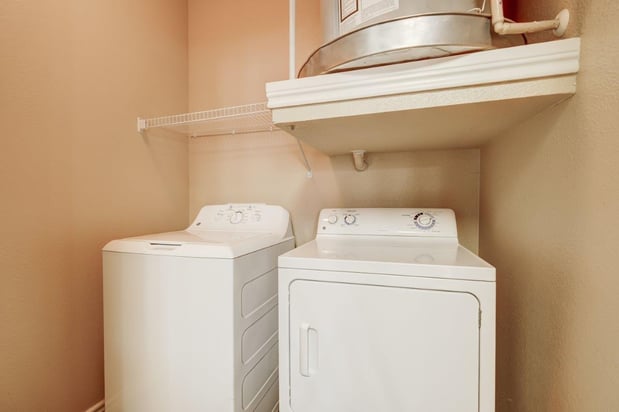 Images Chateau Mirage Apartment Homes