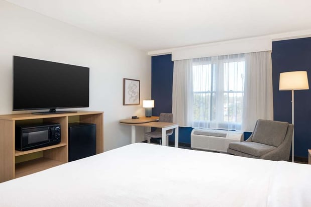 Images Spark by Hilton Orangeburg