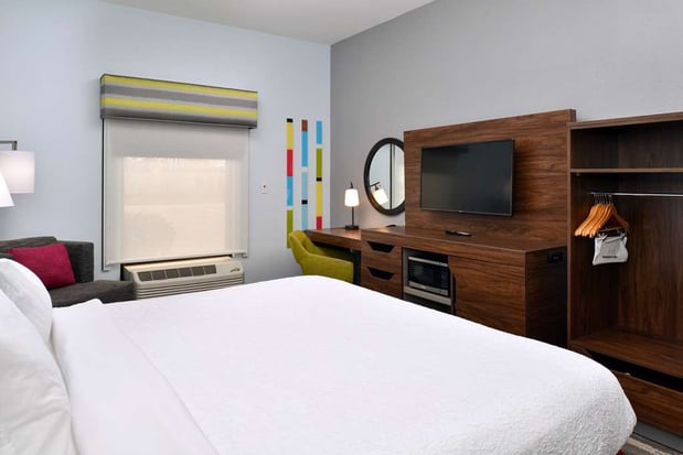 Images Hampton Inn Panama City Beach