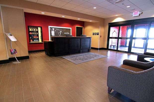 Images Hampton Inn & Suites Grand Forks