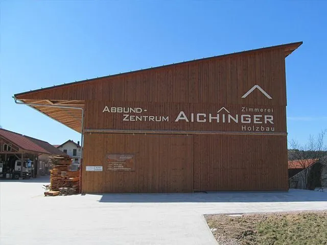 Abbundzentrum Aichinger Zimmerei und Holzbau, Unter der Burg 17 in Zell