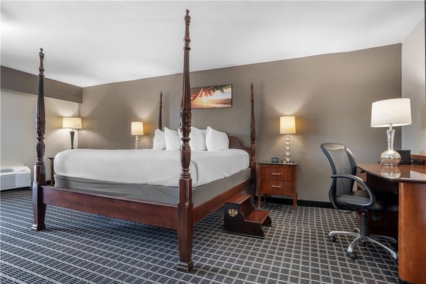Images SureStay Plus by Best Western Greenwood