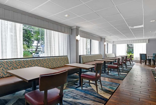 Images Hampton Inn Charleston/Mt. Pleasant-Patriots Point