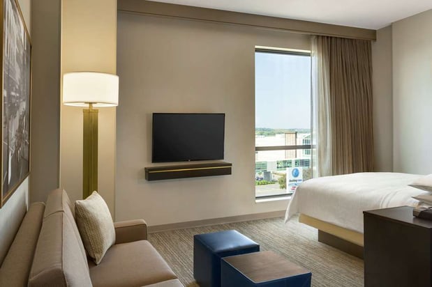 Images Embassy Suites by Hilton Syracuse Destiny USA