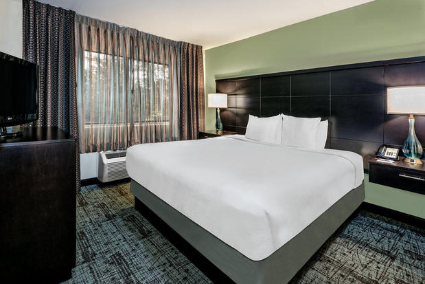 Images Staybridge Suites Lubbock - University Area by IHG