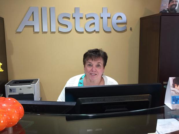 Images Bonnie Ogorzalek: Allstate Insurance