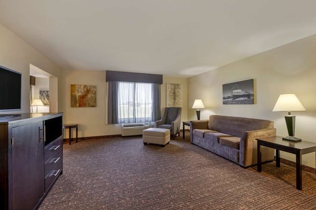 Images Best Western Plus Omaha Airport Inn