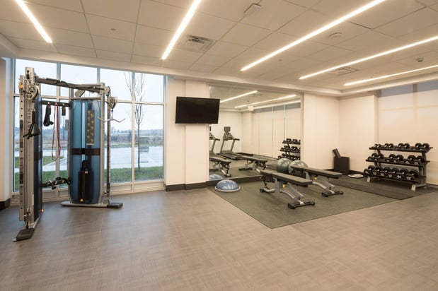 Images Holiday Inn & Suites Detroit - Troy by IHG