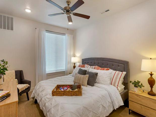 Images Ridge View Apartments