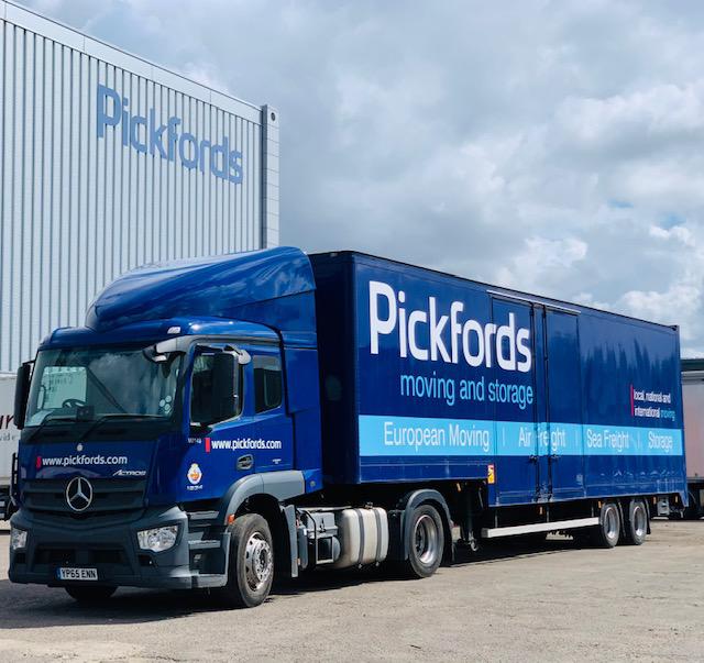 Pickfords moving lorry Pickfords Exeter 08000 198556