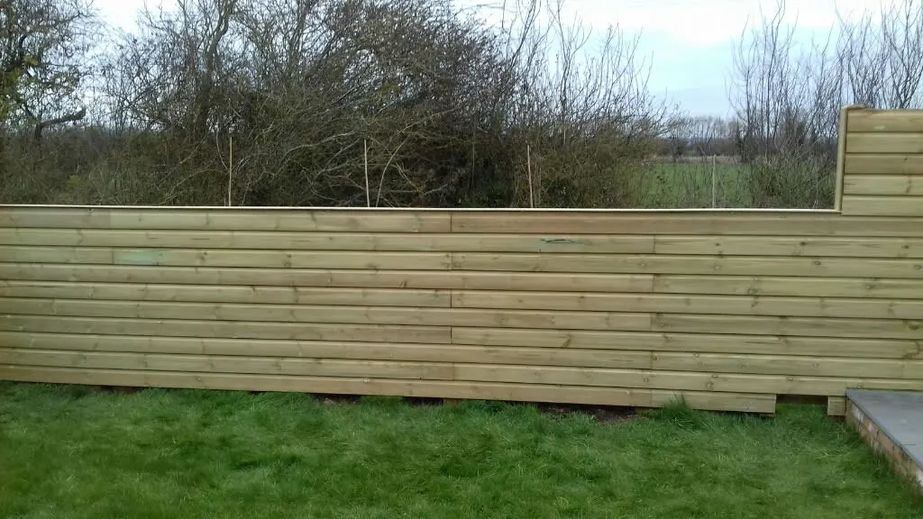 Images Milan Fencing & Landscaping