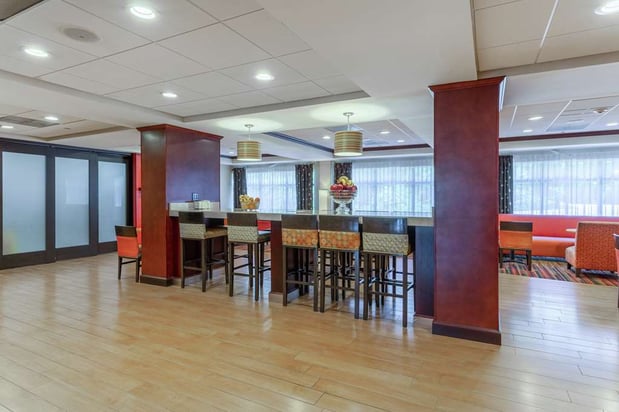 Images Hampton Inn Groton