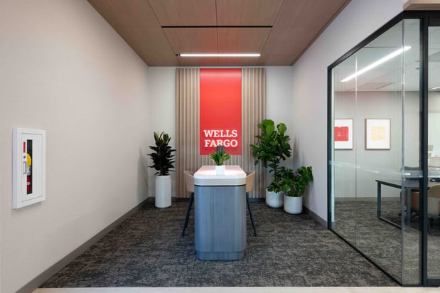 Images Wells Fargo Bank