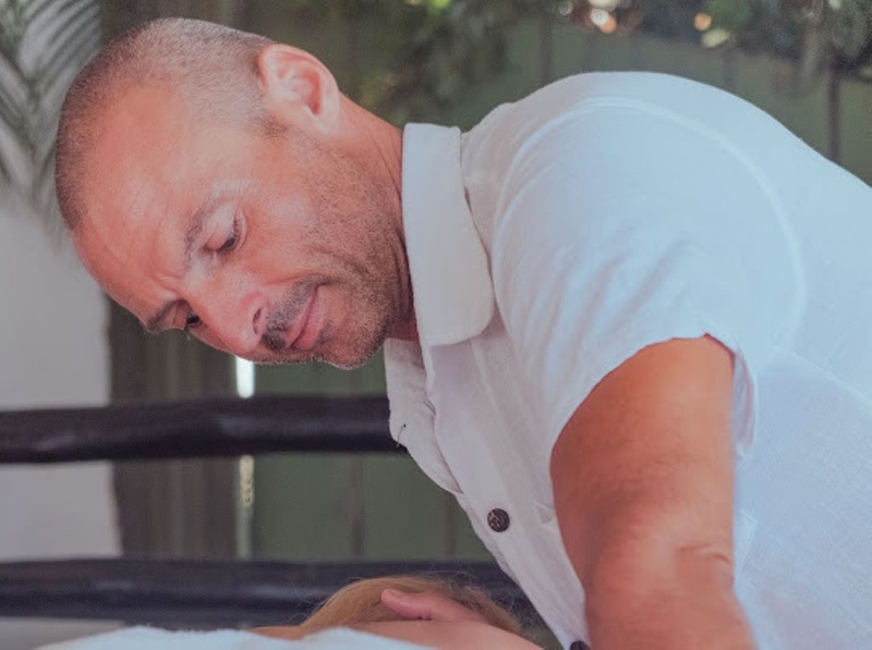 Images Masaje y Terapia Somática -Jorge Cabellos - Massage and  somatic therapy