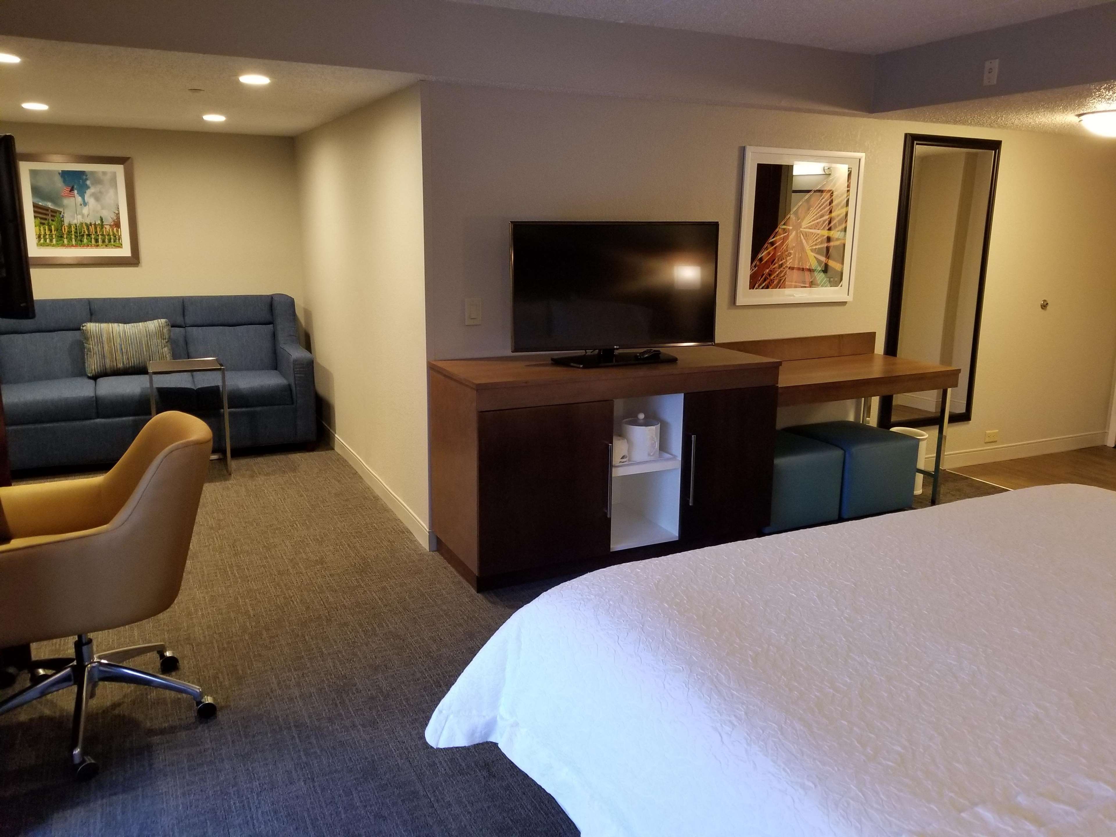 Hampton inn coupons or discounts