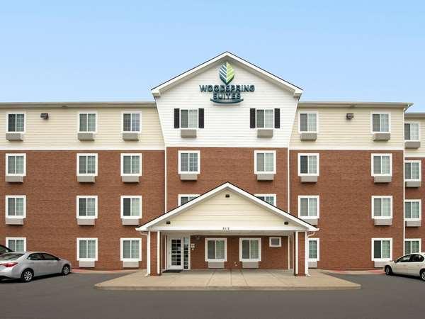 Images WoodSpring Suites Louisville Clarksville