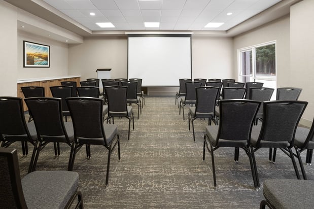 Images Crowne Plaza Nashville Airport by IHG