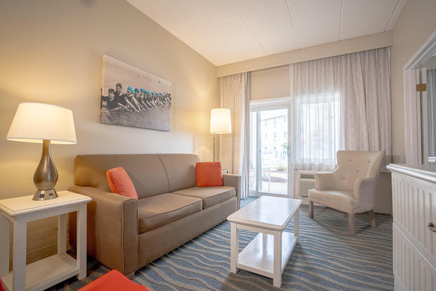 Images Hotel Breakers