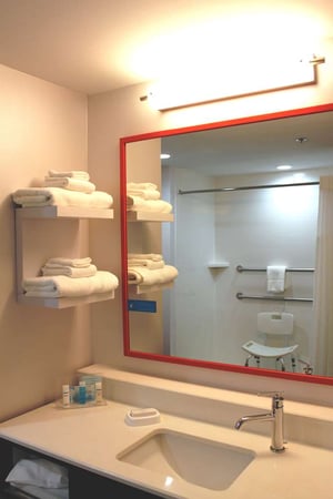 Images Hampton Inn Forsyth