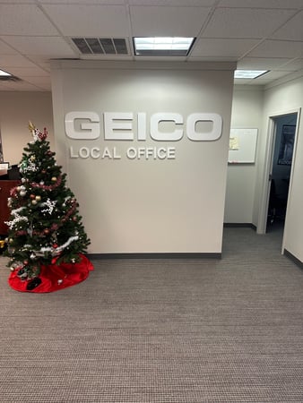 Images Scott Hordis - GEICO Insurance Agent