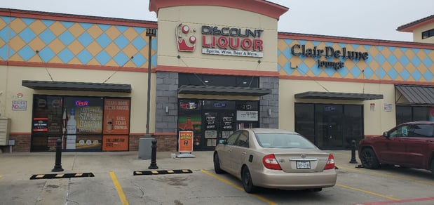 Images CoinFlip Bitcoin ATM - Discount Liquor (Grand Prairie)
