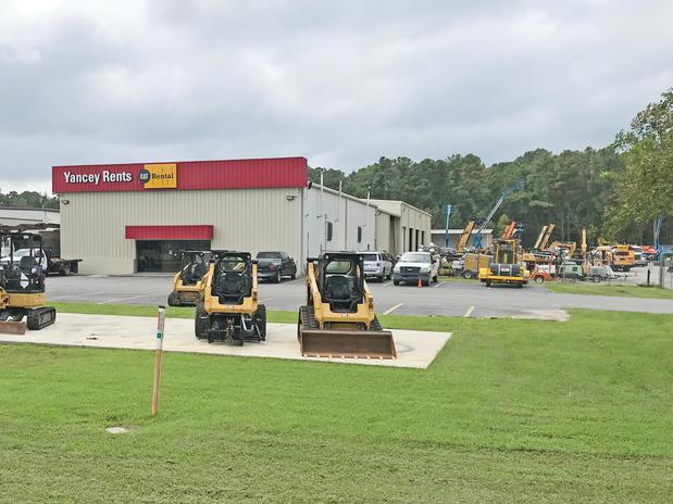 Images Yancey Rents Cat Rental Store