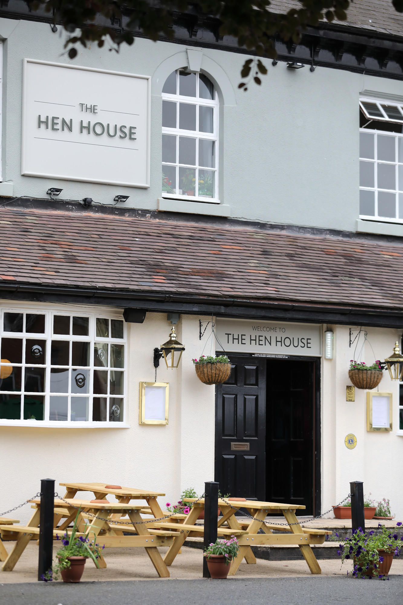 The Hen House Cannock 01543 222282